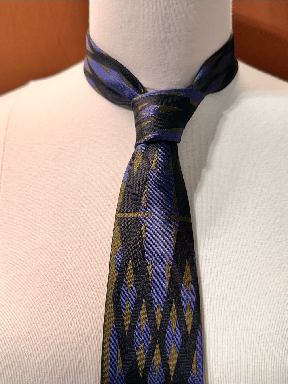 Men's Blue and Black Geometric Silk Tie